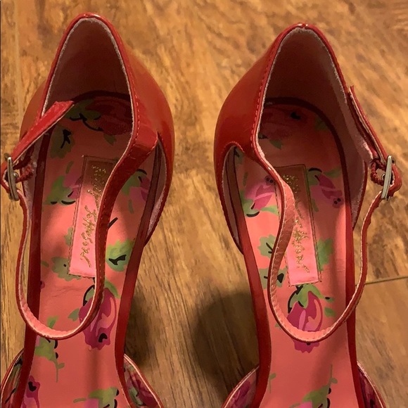 Betsey Johnson Platform Mary Jane heels - Red - Picture 5 of 8